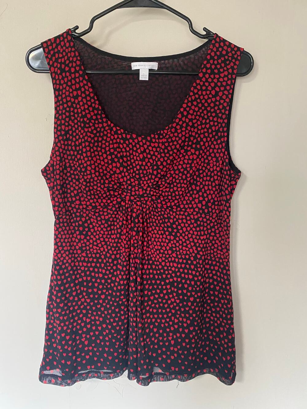Vintage Y2K Mesh NY & CO Black with Red Hearts Sleeveless  Blouse Large